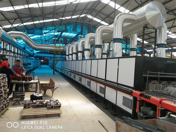 120×1.8/1.6米天然氣燒高檔琉璃瓦輥道窯生產(chǎn)線(xiàn)（日產(chǎn)50噸，素?zé)詿C合能耗75m3/噸產(chǎn)品）